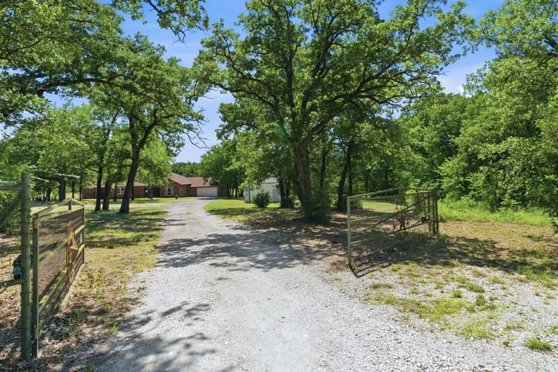 321 County Road 211 Road, Gainesville TX 76240 - Photo 38