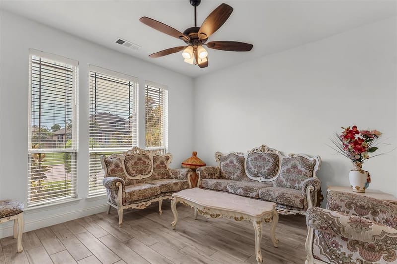 1318 Lantern Faith Drive, Wylie TX 75098 - Photo 5