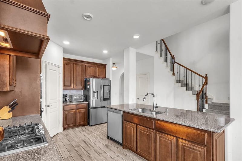 1318 Lantern Faith Drive, Wylie TX 75098 - Photo 9