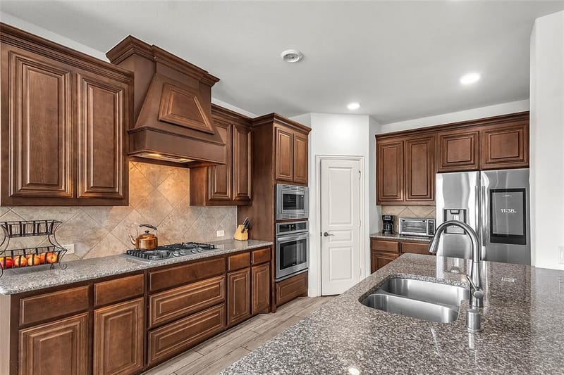 1318 Lantern Faith Drive, Wylie TX 75098 - Photo 10