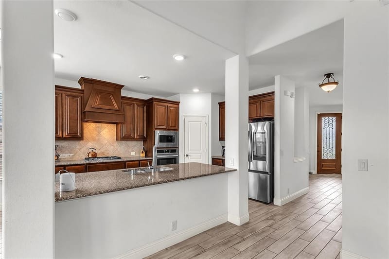 1318 Lantern Faith Drive, Wylie TX 75098 - Photo 11