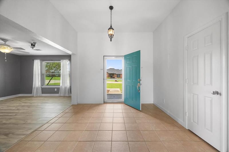112 Northview Drive, Fate TX 75189 - Photo 6