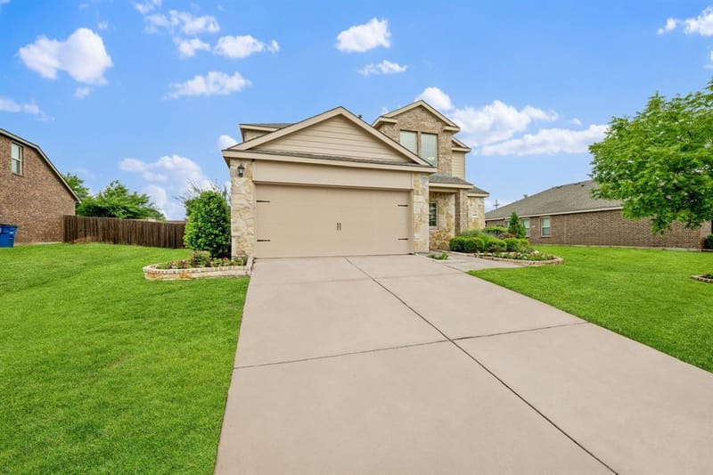 1306 Cedar Hollow Drive, Princeton TX 75407 - Photo 5