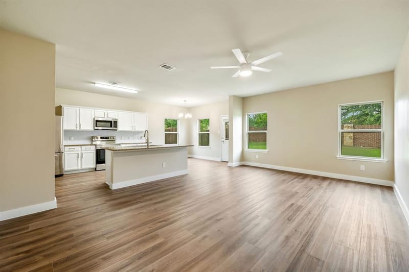 1306 Cedar Hollow Drive, Princeton TX 75407 - Photo 8