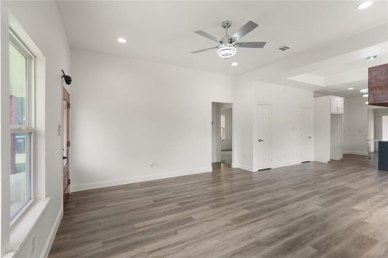 1015 Stella Street, Fort Worth TX 76104 - Photo 16