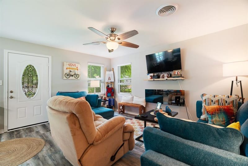 2435 Hubbard Street, Paris TX 75460 - Photo 4