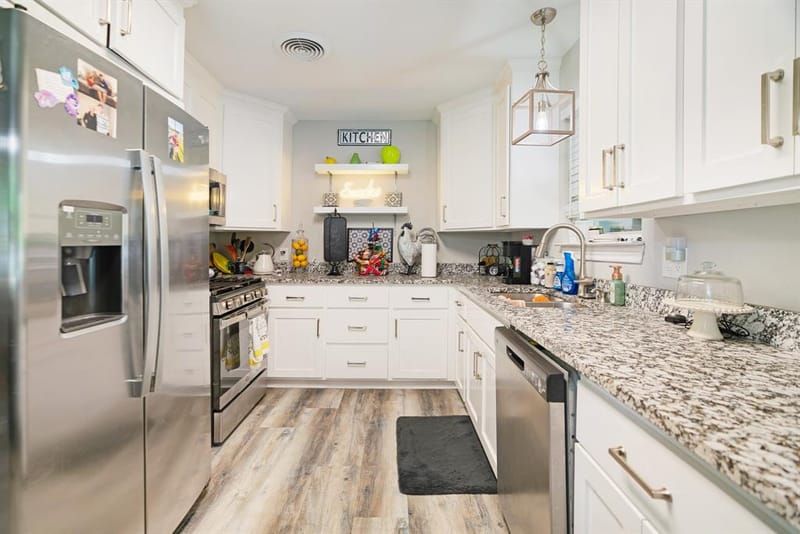 2435 Hubbard Street, Paris TX 75460 - Photo 8