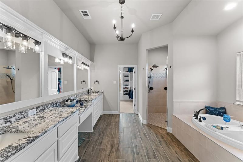 1055 Meadow Wood Terrace, Azle TX 76020 - Photo 20