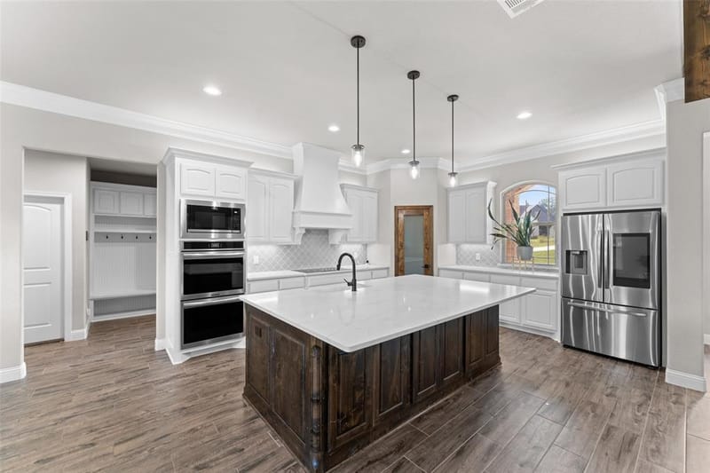 1055 Meadow Wood Terrace, Azle TX 76020 - Photo 10