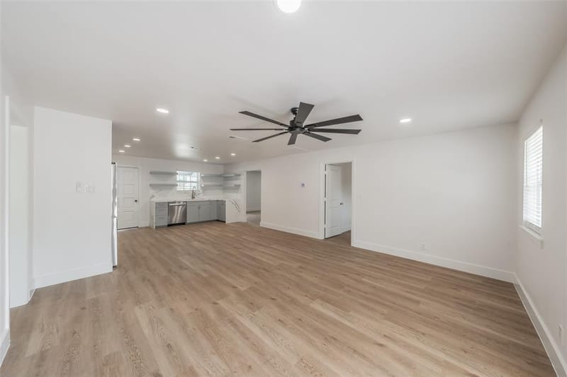 6532 Moonglow Lane, Watauga TX 76148 - Photo 5