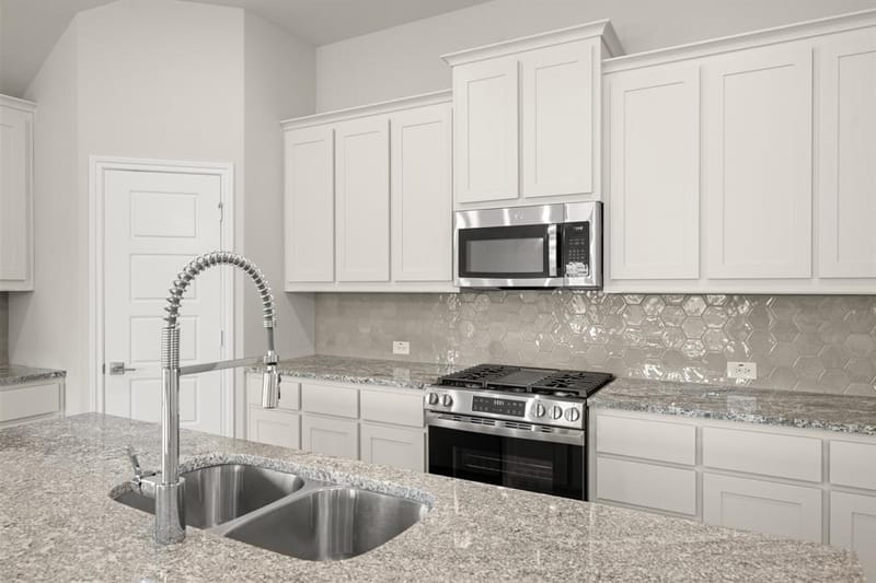 1004 Birchwood Drive, Crowley TX 76036 - Photo 7