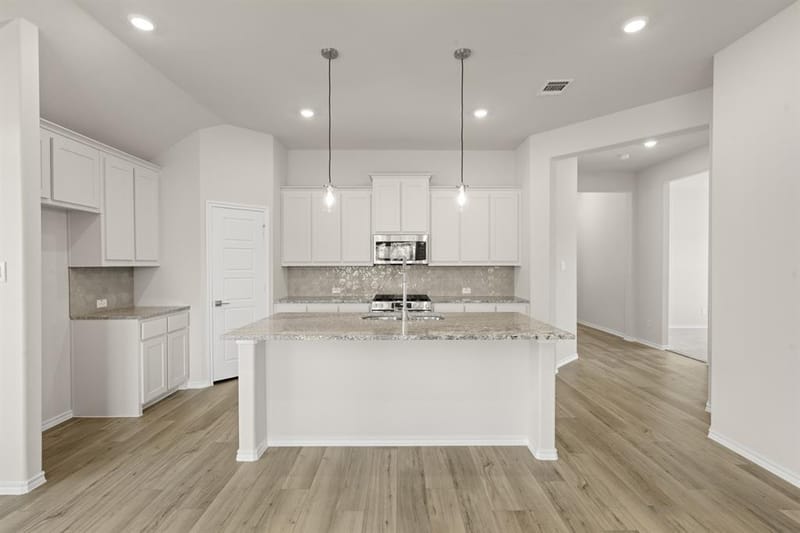 1004 Birchwood Drive, Crowley TX 76036 - Photo 4