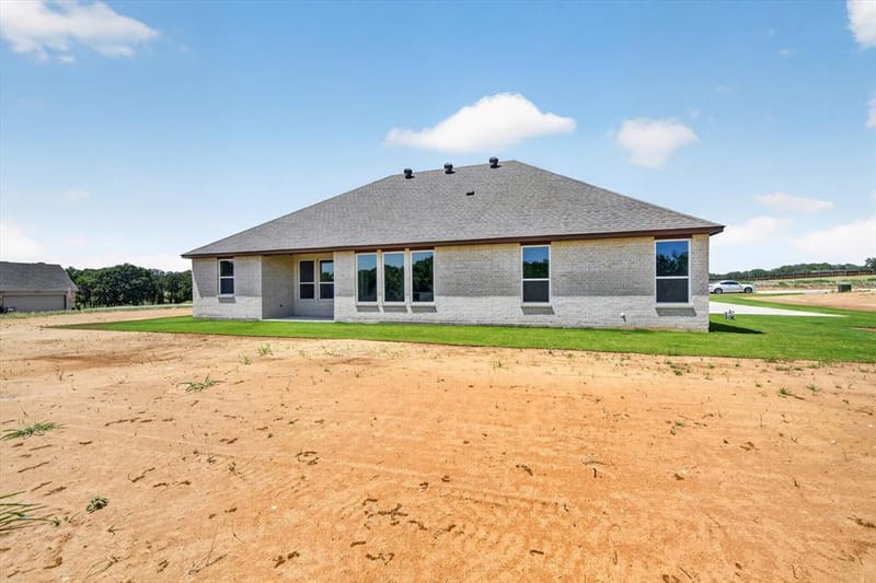 1026 Colt Road, Springtown TX 76082 - Photo 37