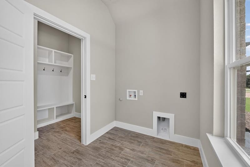 1026 Colt Road, Springtown TX 76082 - Photo 25