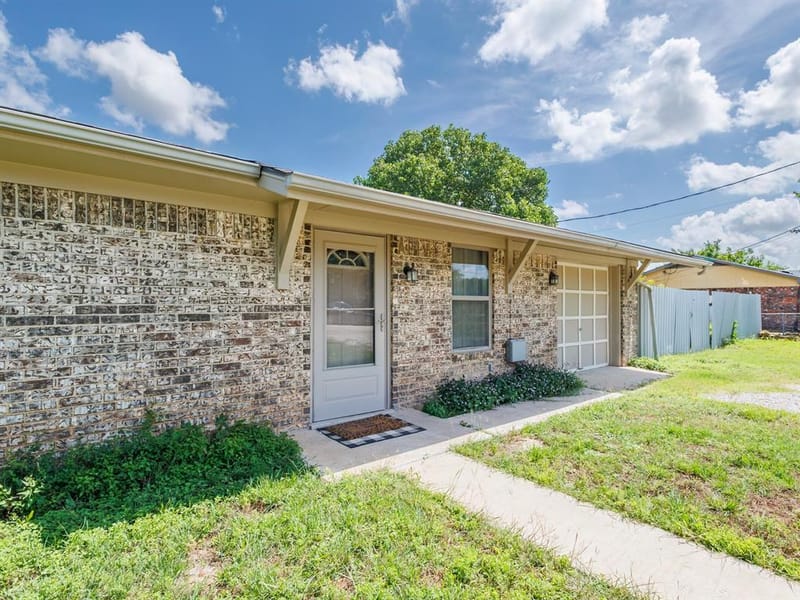 7116 Monaghan Drive, Brownwood TX 76801 - Photo 6