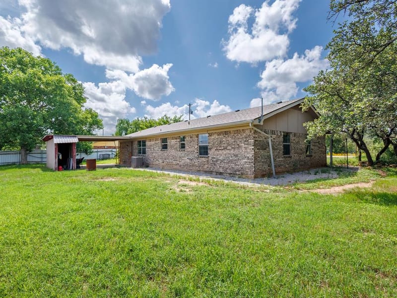 7116 Monaghan Drive, Brownwood TX 76801 - Photo 12