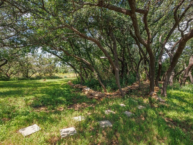 7116 Monaghan Drive, Brownwood TX 76801 - Photo 8