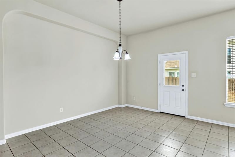 729 Red Elm Lane, Fort Worth TX 76131 - Photo 15