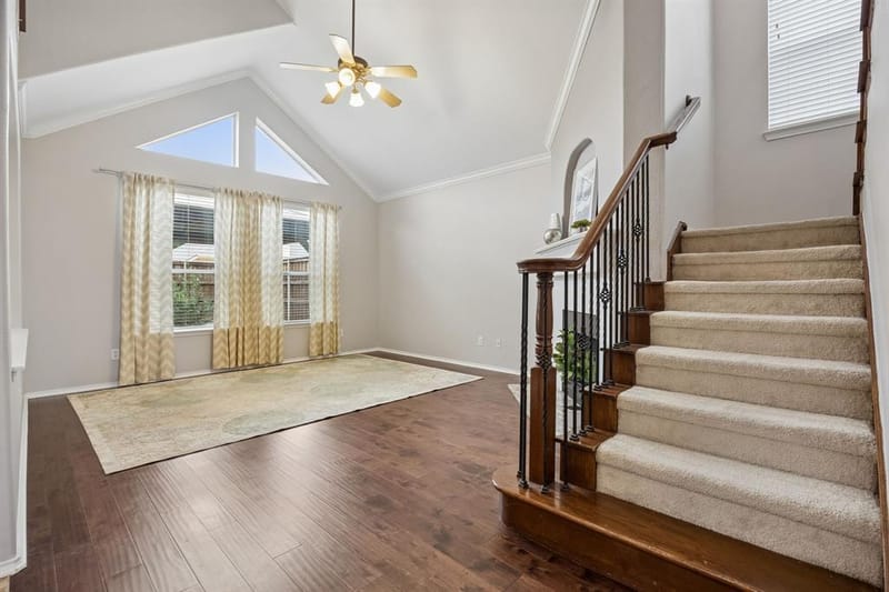 9004 Regal Oaks Drive, McKinney TX 75072 - Photo 7
