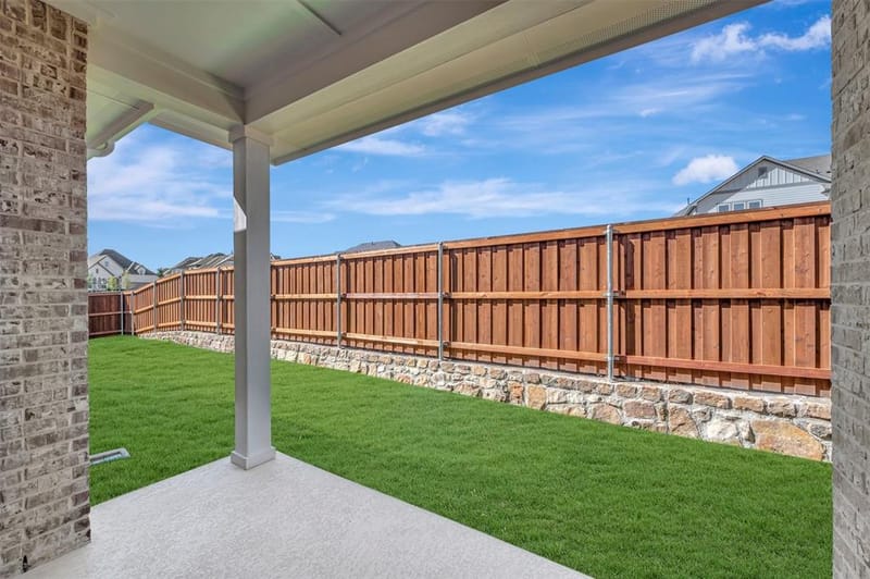 2224 Rolling Oaks Drive, Fort Worth TX 76008 - Photo 2