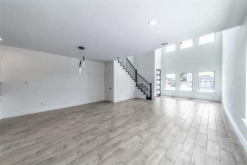 1426 Evans Avenue, Fort Worth TX 76104 - Photo 4