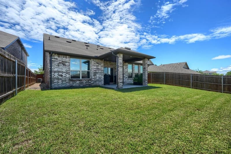 3805 S Courtney Court, Heartland TX 75126 - Photo 6