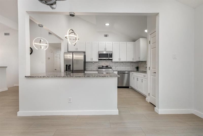 707 W Red Bird Lane, Dallas TX 75232 - Photo 12