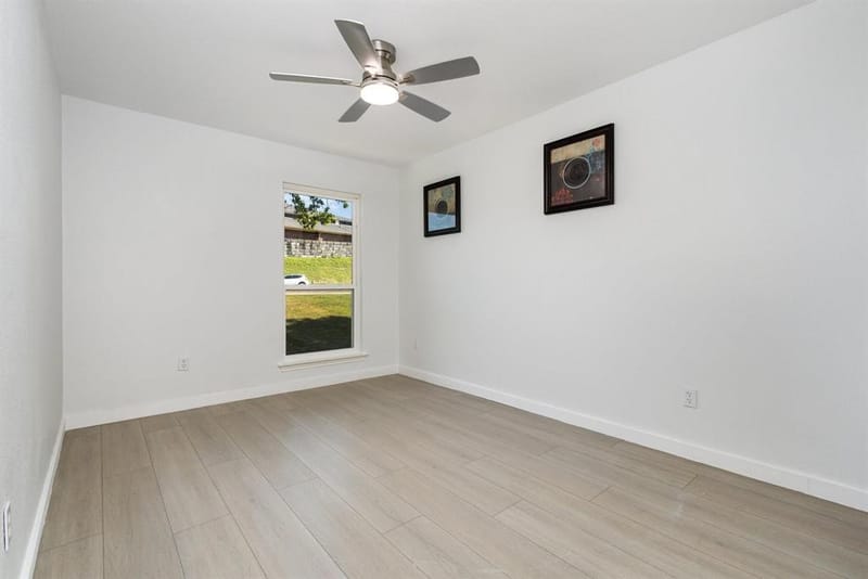 707 W Red Bird Lane, Dallas TX 75232 - Photo 15