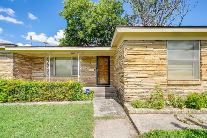 601 Perry Drive, White Settlement TX 76108 - Photo 5