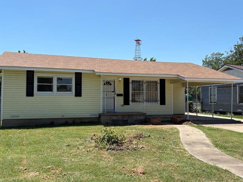 1408 Guthrie Drive, Waco TX 76710 - Photo 2