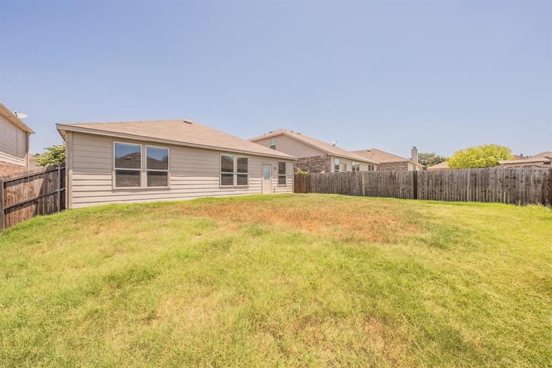 2428 Lohani Lane, Fort Worth TX 76131 - Photo 29
