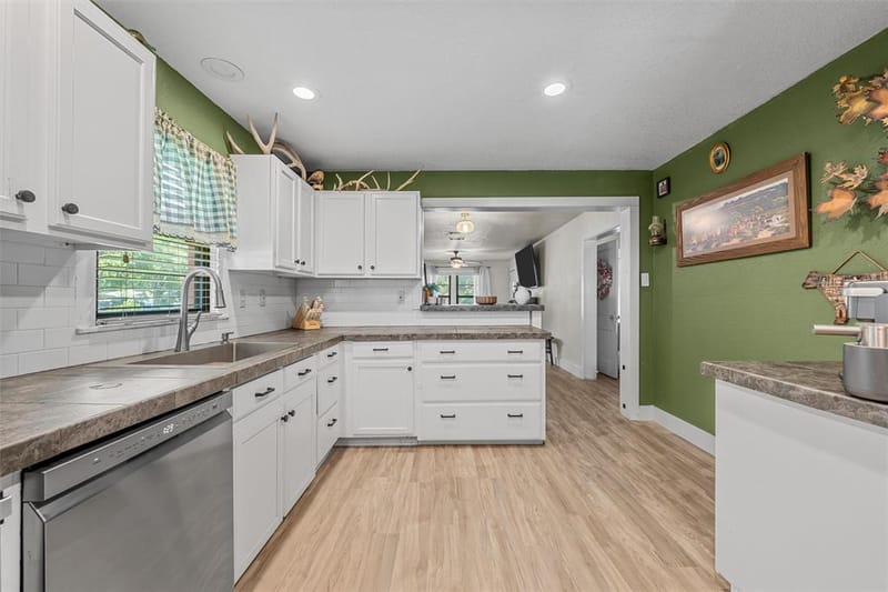704 S Marable Street, West TX 76691 - Photo 12