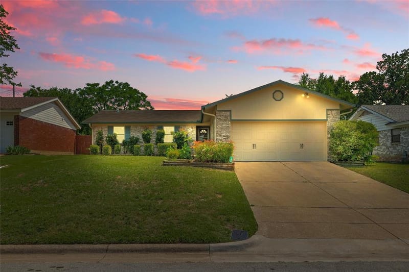1801 Tyler Avenue, Euless TX 76040 - Photo 2