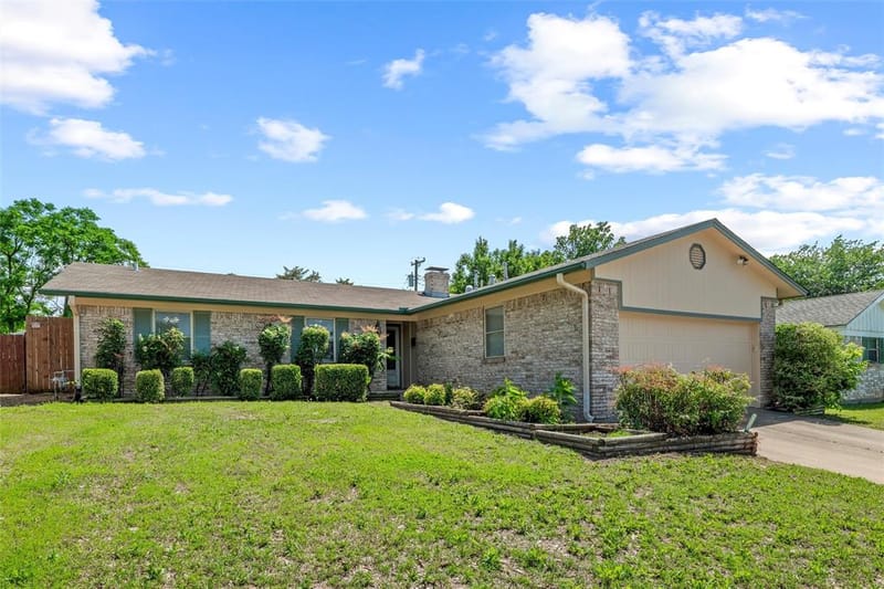 1801 Tyler Avenue, Euless TX 76040 - Photo 3