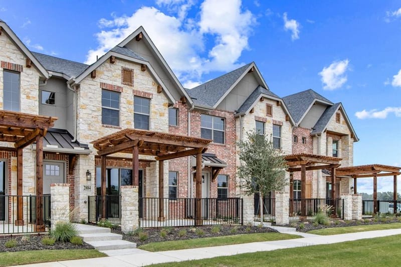 2884 Enfield, The Colony TX 75056 - Photo 2