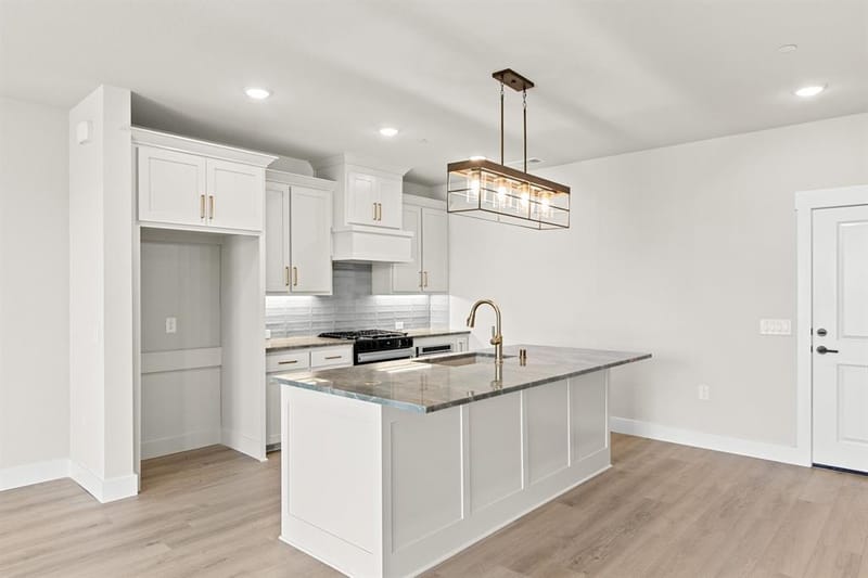 2884 Enfield, The Colony TX 75056 - Photo 10