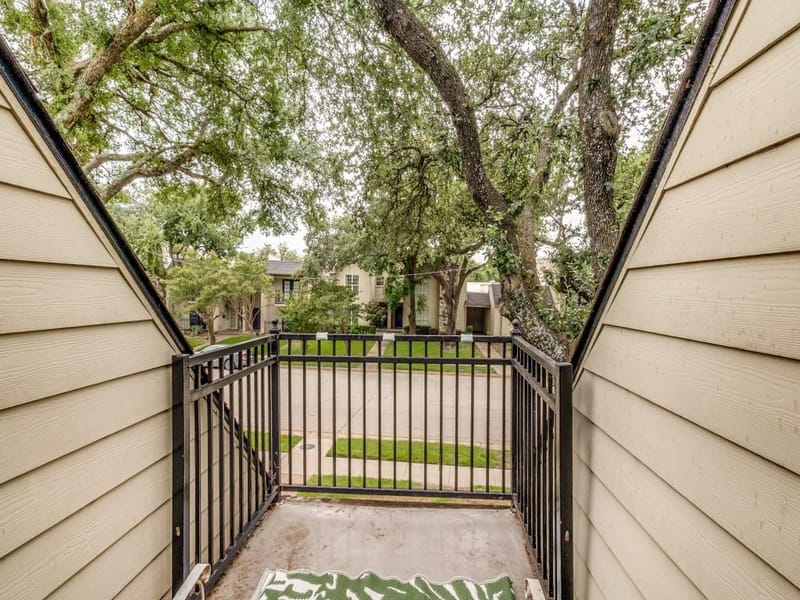 9405 Timberleaf Drive, Dallas TX 75243 - Photo 23