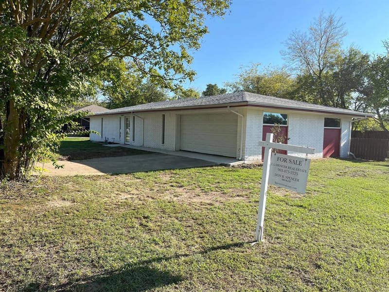 110 Circle Drive, Point TX 75472 - Photo 13