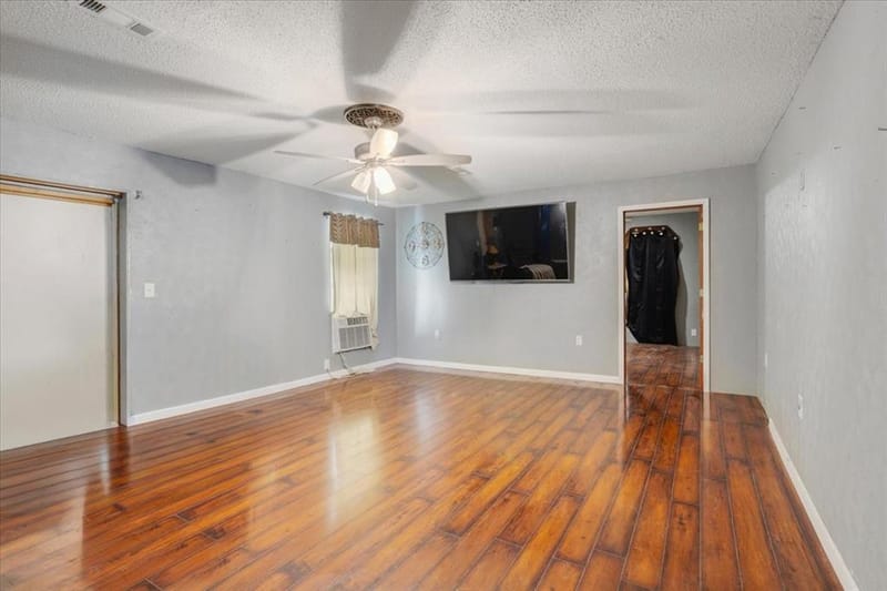 1250 Garrett Road, Whitewright TX 75491 - Photo 12