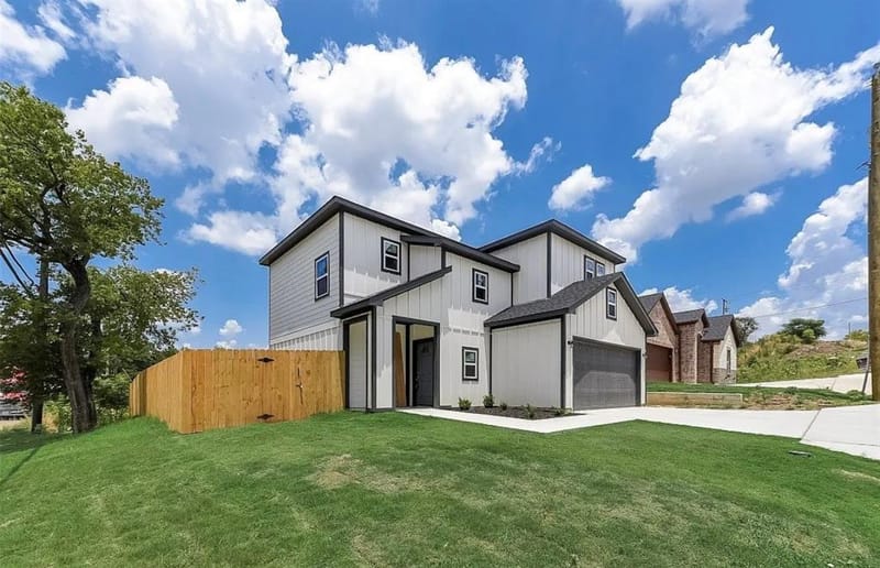 1901 Kelly Street, Fort Worth TX 76104 - Photo 3