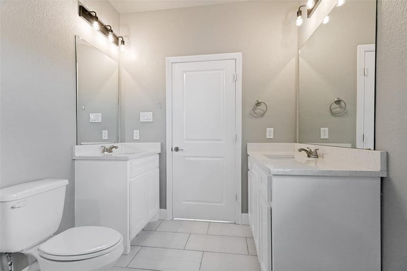 1901 Kelly Street, Fort Worth TX 76104 - Photo 11