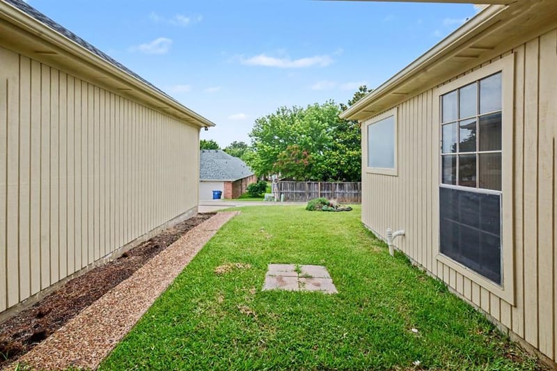 3413 Hightrail Lane, Garland TX 75043 - Photo 27