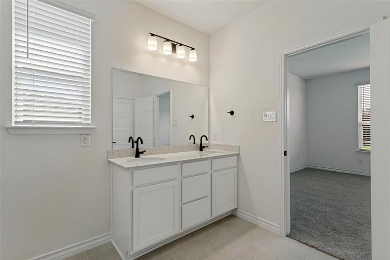 2708 Goldfinch Drive, Denton TX 76205 - Photo 16