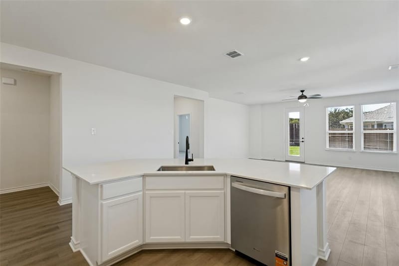 2708 Goldfinch Drive, Denton TX 76205 - Photo 10