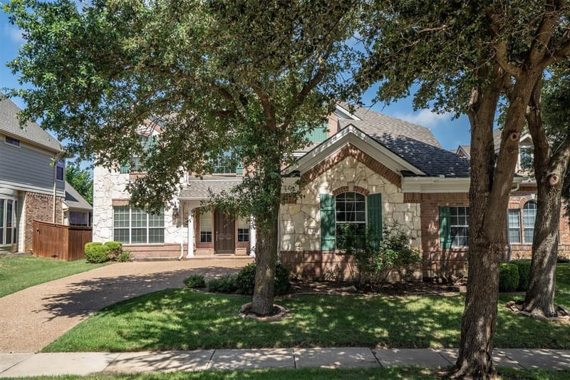8381 Fullerton Street, Lantana TX 76226 - Photo 3