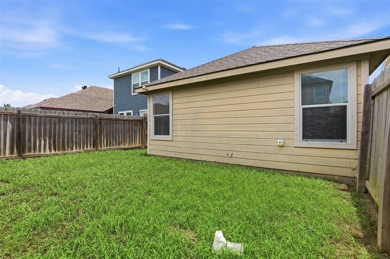 10716 Wild Oak Drive, Fort Worth TX 76140 - Photo 17