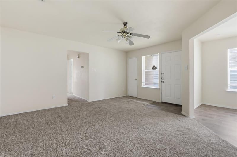 10716 Wild Oak Drive, Fort Worth TX 76140 - Photo 7
