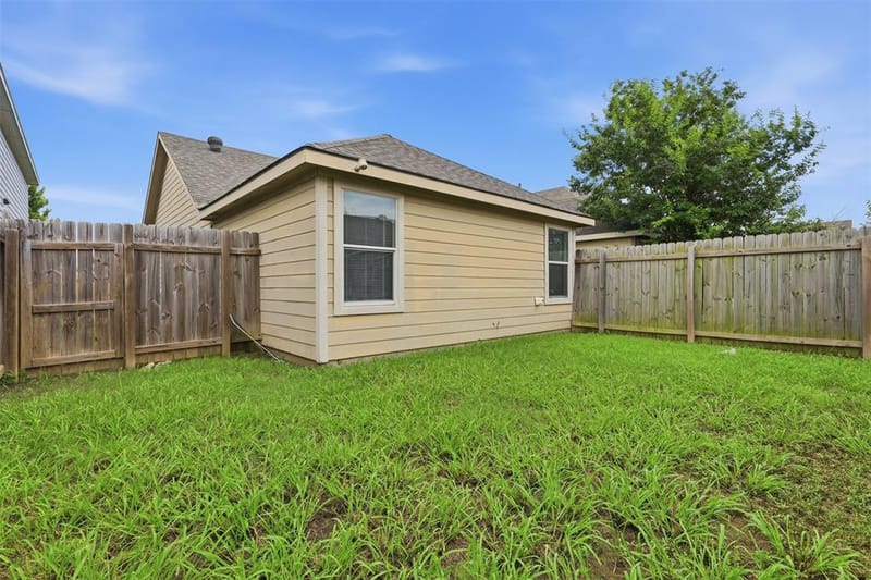 10716 Wild Oak Drive, Fort Worth TX 76140 - Photo 18