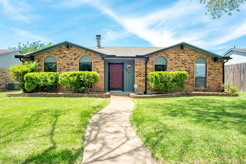 1917 Vine Drive, Garland TX 75040 - Photo 5