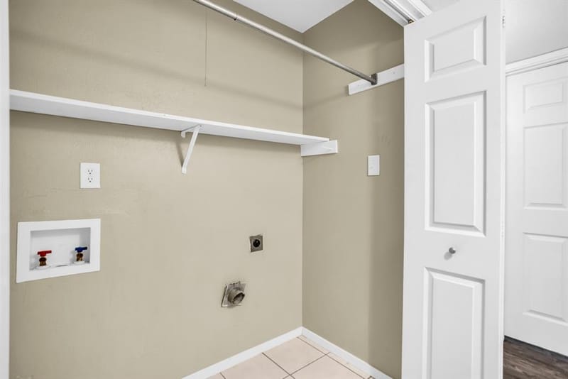 1917 Vine Drive, Garland TX 75040 - Photo 15